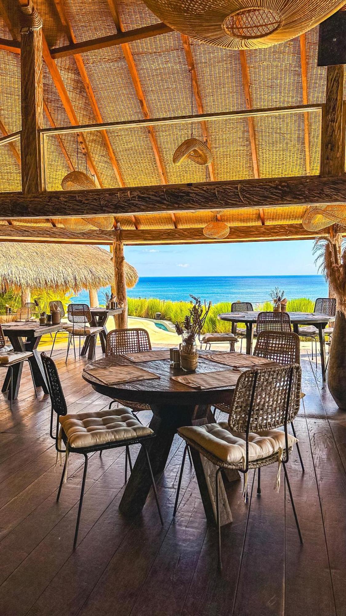 La Joya Biu Biu Resort جيمباران المظهر الخارجي الصورة